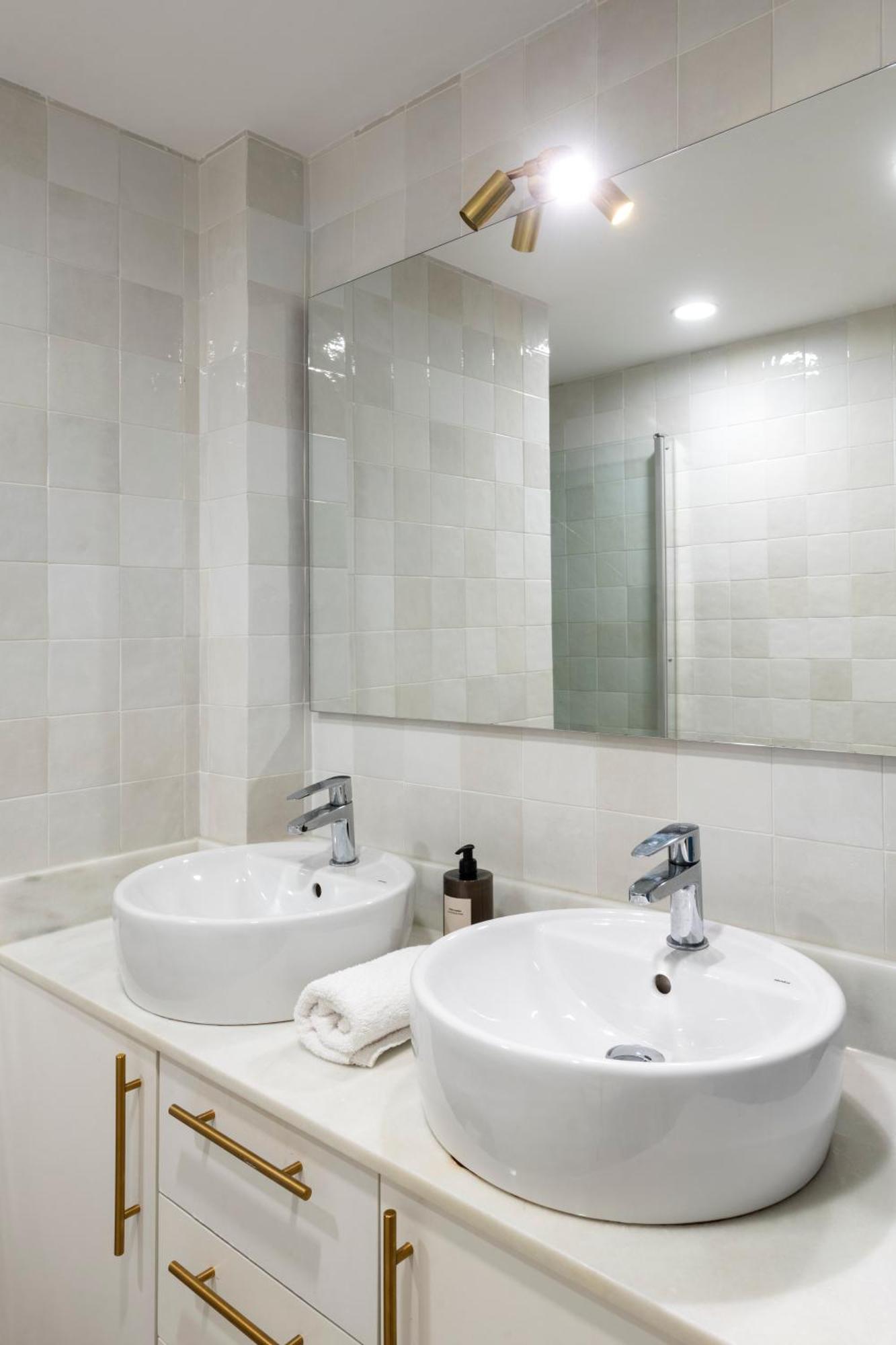 Unika Homes Puerta De La Maestranza Siviglia Esterno foto