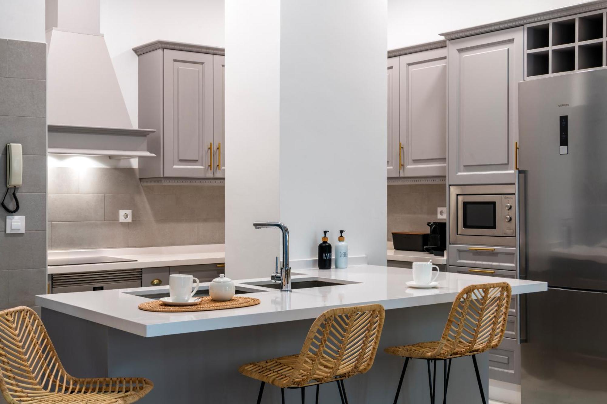 Unika Homes Puerta De La Maestranza Siviglia Esterno foto